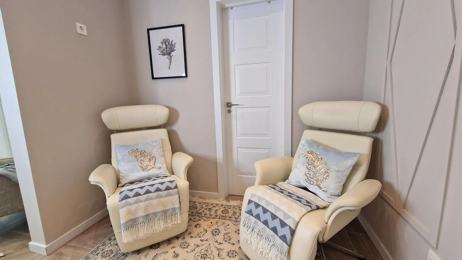 Sun & Palms - Luxurious 2 Bedroom Apartment With A Great Pool Area Mijas