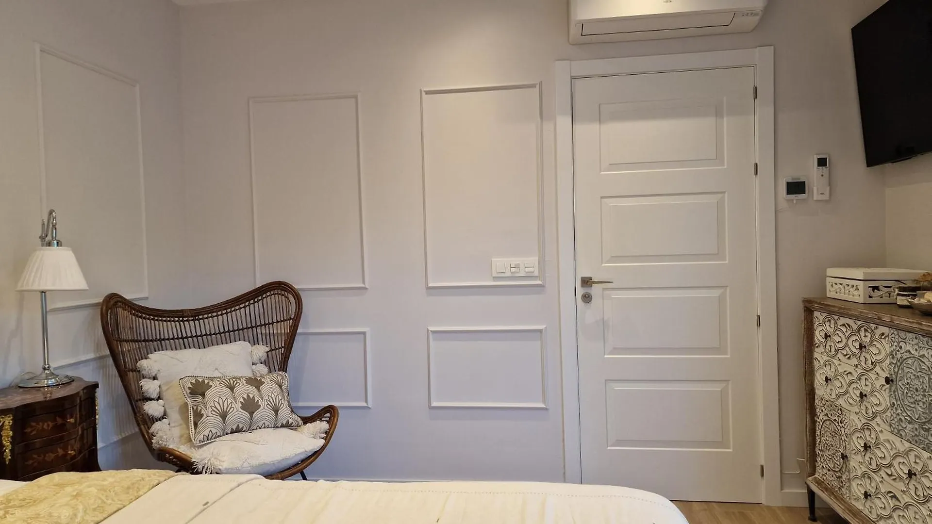 Sun & Palms - Luxurious 2 Bedroom Apartment With A Great Pool Area Mijas 0*,  Spain