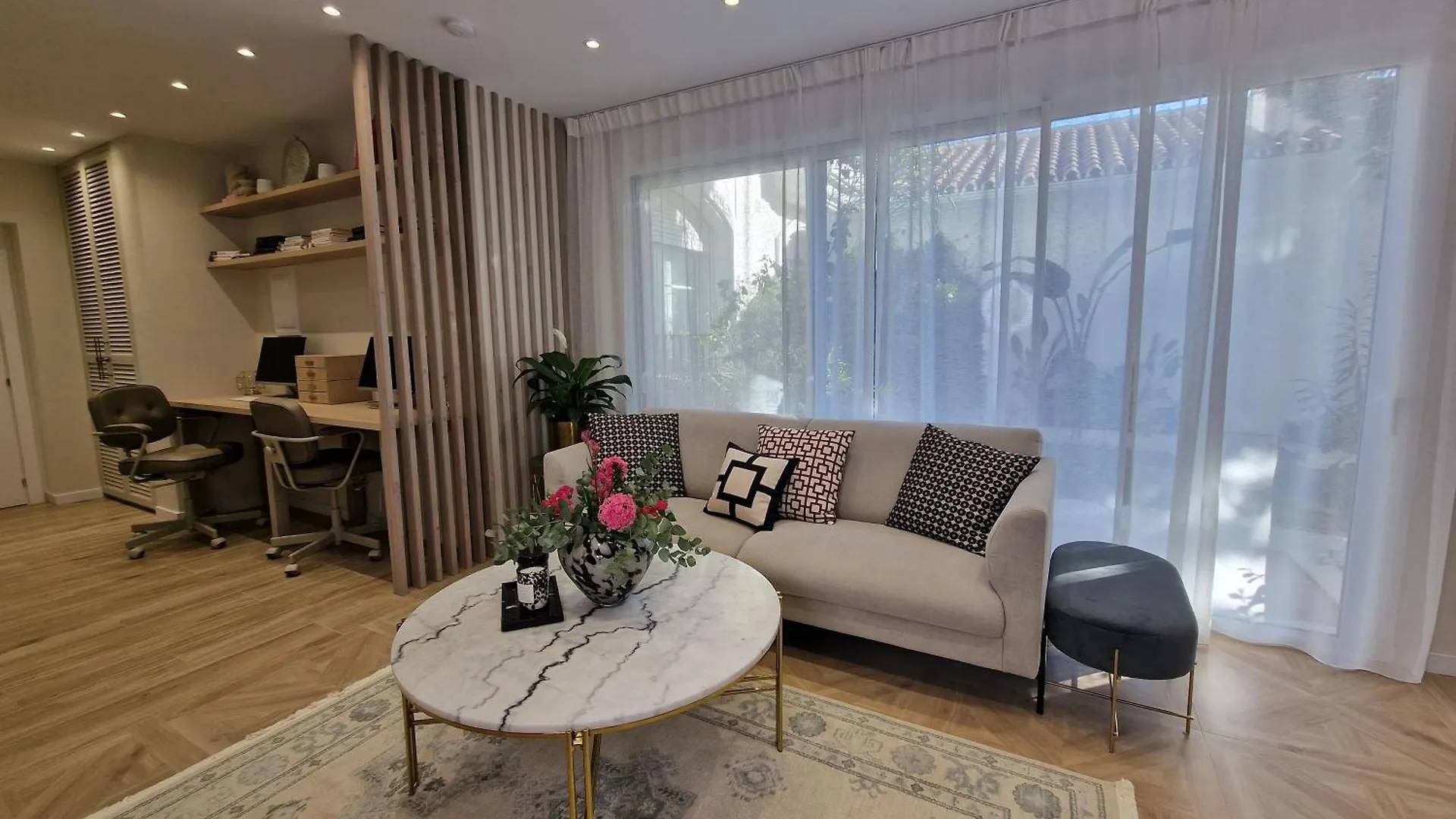 Sun & Palms - Luxurious 2 Bedroom Apartment With A Great Pool Area Mijas