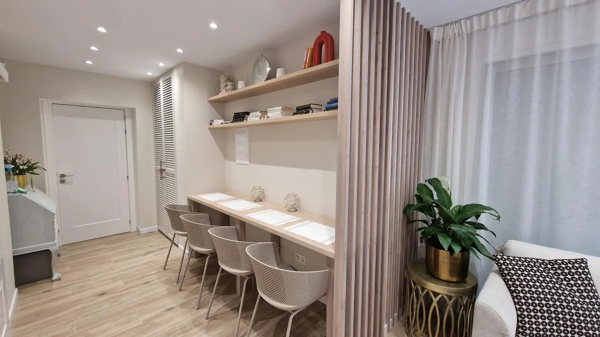 Sun & Palms - Luxurious 2 Bedroom Apartment With A Great Pool Area Mijas