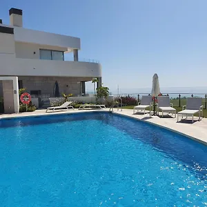 Luxury Beachfront With Pool, Sauna, Fitness And Gym In Province Malaga, Andalusia Apartment