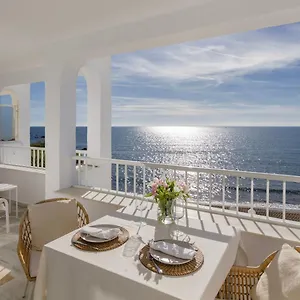 Oceanfront Apartment